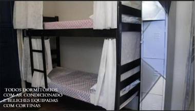 Hostel Lobo Inn - Buzios