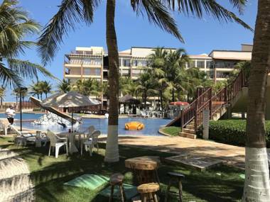 Apartamento Completo no Beach Living Porto das Dunas - Apto Luxo