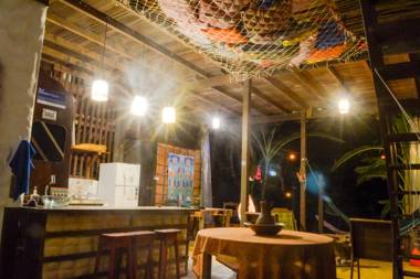 VILA AMZ 3 minutos da Praia do Lago!