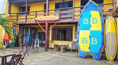 Longboard Paradise Suítes