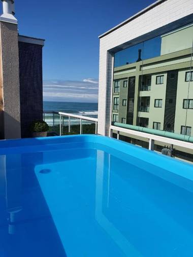 Cobertura Duplex com piscina aquecida Mariscal