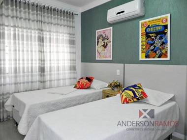 1056 - Apartamento para locação na praia de Bombinhas