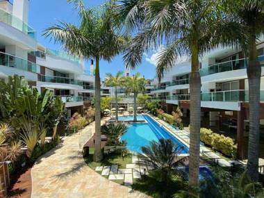 Boulevard Bombinhas 310-D - Cobertura - 50m do mar & Frente Avenida - Jacuzzi privativa - Condomínio de Luxo - Piscina Climatizada