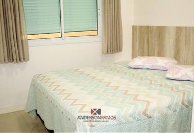 1043 Apartamento a 50 mts da Praia de Bombinhas