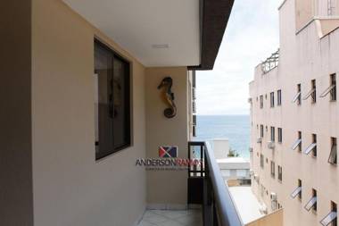 1030 Apartamento com vista para o Mar na Praia de Bombinhas