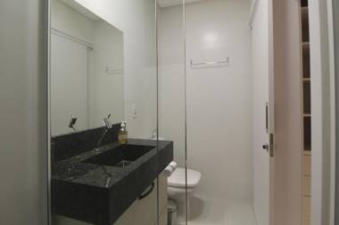 1087 Novíssimo apto na praia de Bombinhas