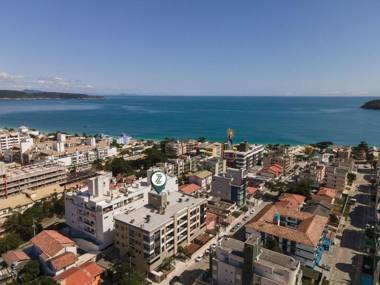 Djalma Mafra - Lindo Apartamento 2 dormitórios - Rua Parati no Centro de Bombinhas -Próximo a Praia - 4 pessoas