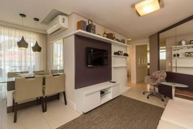 Boulevard Bombinhas 121-D - 50m do mar & frente à avenida principal - Condomínio de Luxo - Piscina Climatizada - Jacuzzi