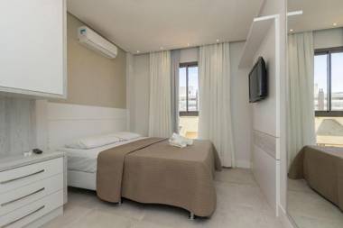 Porto Madero 305 - Edifício com Lazer no Rooftop para até 7 Pessoas - 180 Metros da Praia de Bombinhas