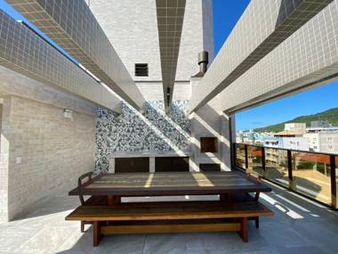 883A - Aluguel Apartamento Sunrise 2 suítes com Piscina