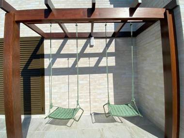 883A - Aluguel Apartamento Sunrise 2 suítes com Piscina