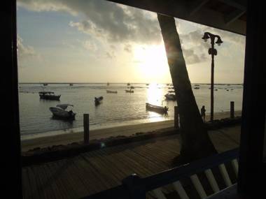 Amendoeira Praia Hotel