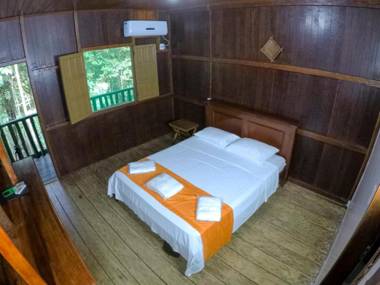 Amazonia Jungle Hotel