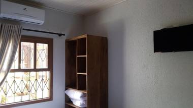 POUSADA QUATRO ESTAÇÕES