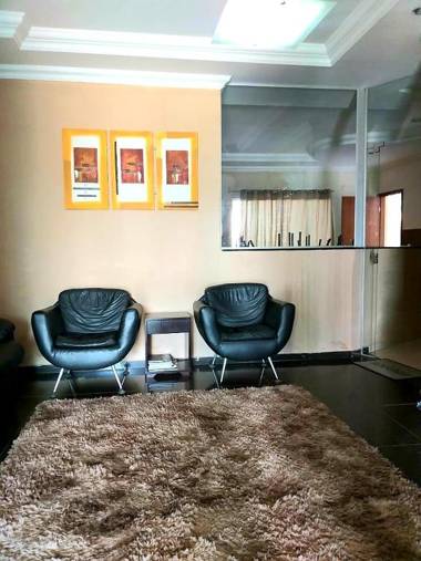 Serra's Palace Hotel