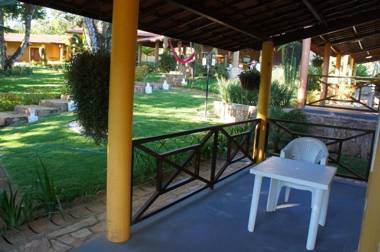 HOTEL CANTINHO DAS FLORES