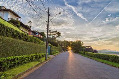 Solarium de Escarpas Suítes