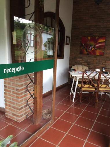 Pousada das Bromélias