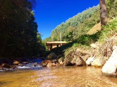 Cabanas Pousada Esmeraldas