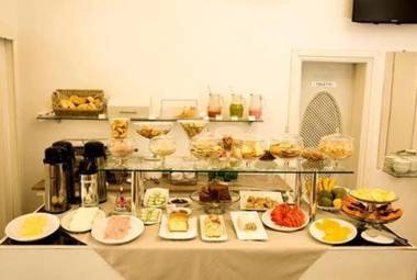 Central Plaza Hotel Tupa