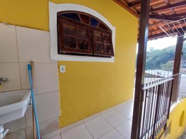 Apartamento Aconchegante localizado na Cidade de 3° Melhor Clima do Mundo Mundo.