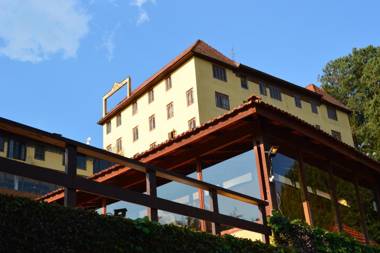 Hotel Ninho do Falcão