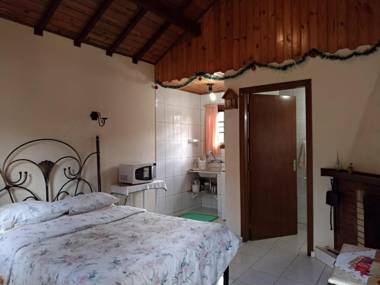 Ana Júlia Chalés - Monte Verde MG