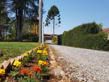 Hotel Pousada Colina de Pedra - GRAMADO