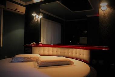 Amore Mio (Adult Only)