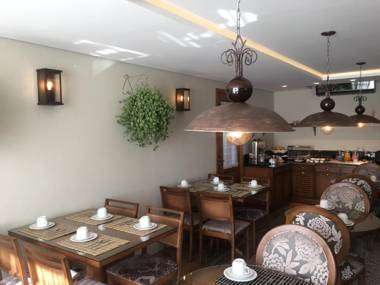 Pousada Caminho dos Plátanos