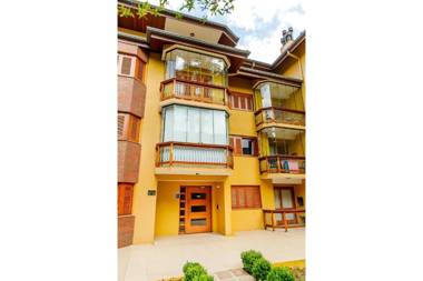 LOCAR-IN GRAMADO Apartamento Vista do Quilombo Centro