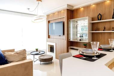 LOCAR-IN GRAMADO English Place a 50m da Rua Coberta