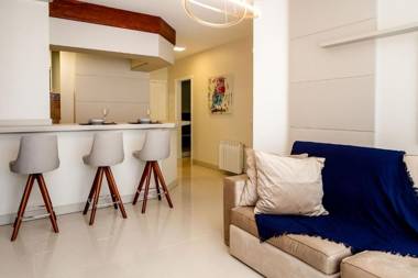 LOCAR-IN GRAMADO English Place a 50m da Rua Coberta