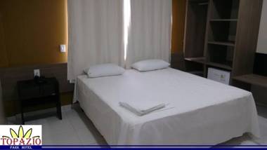 Topázio Park Hotel