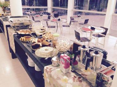 Hotel Pit Stop Oliveira