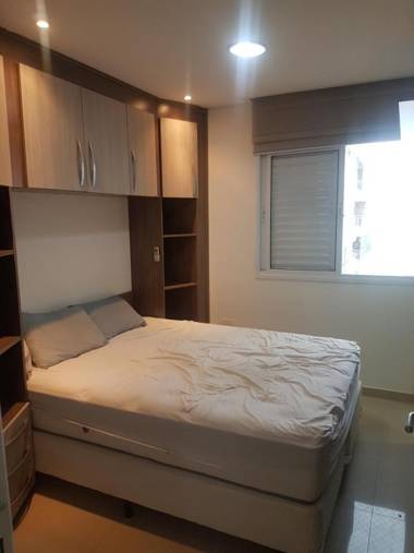 Ap pé na areia frente praia Costa do sol