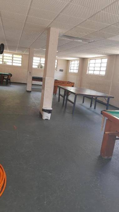 APARTAMENTO PRAIA GRANDE-CANTO DO FORTE- 2 QUADRAS DA PRAIA WI-FINETFLIX e ESTACIONAMENTO