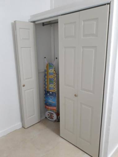 BELL At The Airport Suites - Adults Only