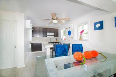 Petite Mouette - Ocean front Cottage at Beach