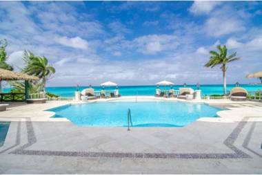 EXCLUSIVE BEACHFRONT MANSION 9 BR (VILLA C)