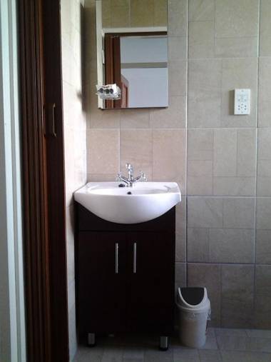 Keeme-Nao Self Catering Apartments