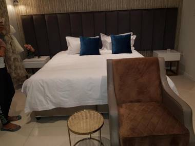 Green Avenue Apartments