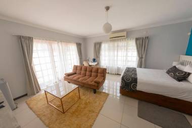 Green Lagoon Guest House