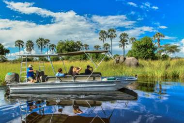 Thamalakane River Lodge