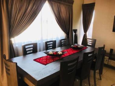 GardenView Holiday Home