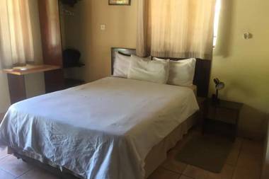 Laphroiag Luxury Chalets