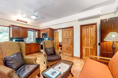 Condo #25 @ Beachside Villas