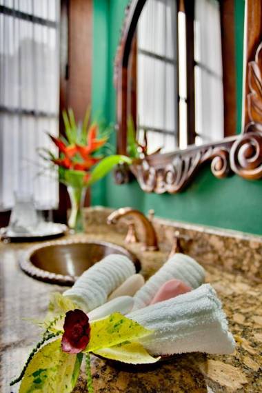 Mahogany Hall Luxury Boutique Resort