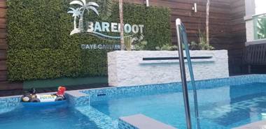 Barefoot Caye Caulker Hotel