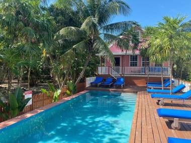 Palmetto Garden Cottage